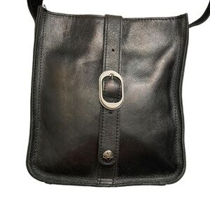 Patricia black leather messenger bag